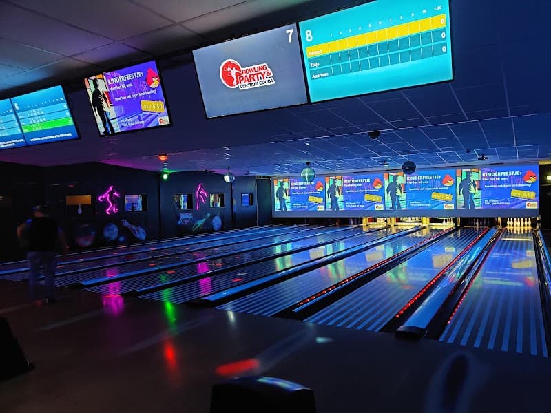 Bowling - Pool en partycentrum Gouda photo 2