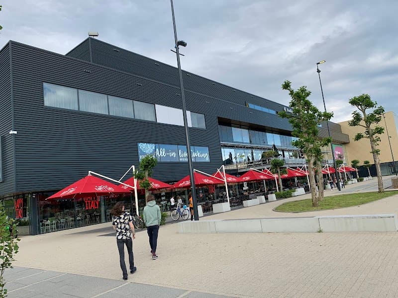 Vier Hoog Breda - Bowlen - Lasergame - PixelFloor - Sjoel & Shuffle photo 3