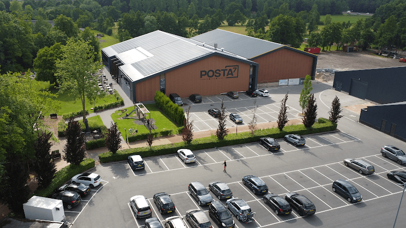 uitjes Posta7 & De Postwagen