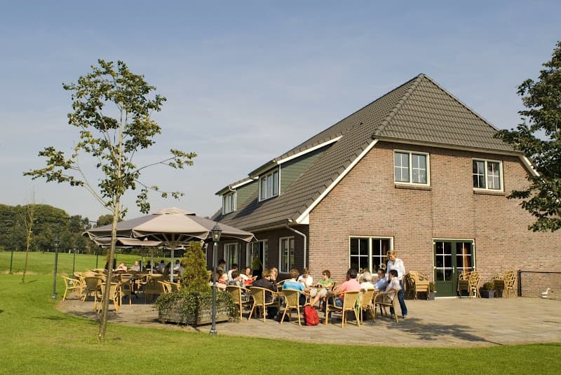 Bowling Lemele photo 3