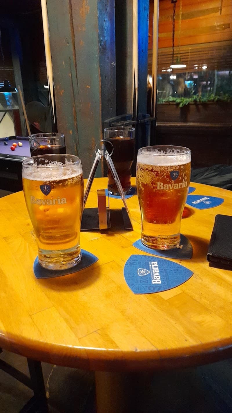 Old Barn Bar & Bowling photo 3