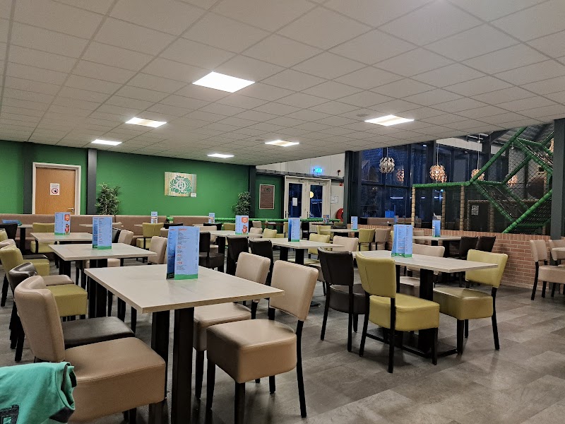 Binnenspeeltuin de Tol bowlingcentrum Nunspeet - foto 2