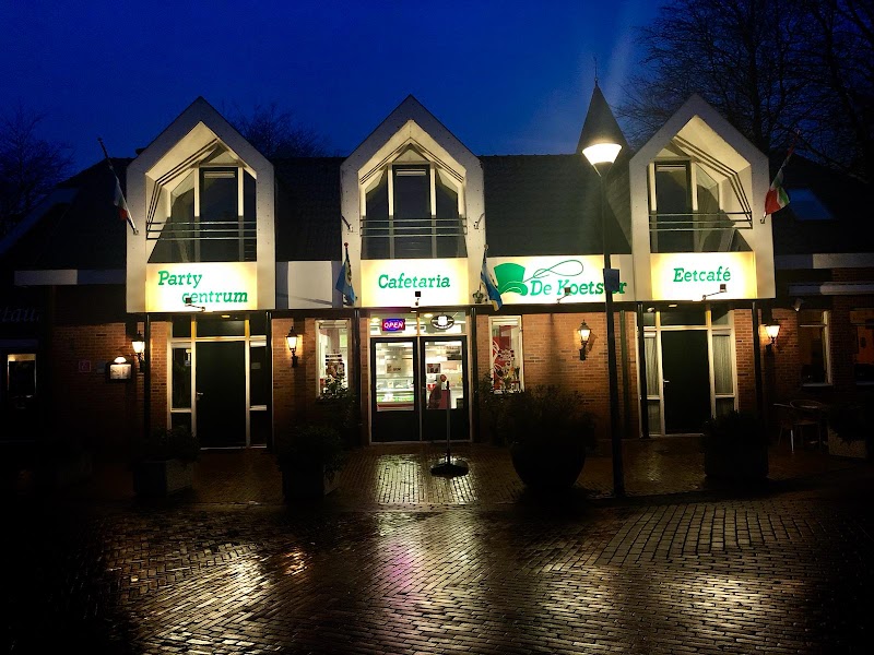 Bowlingbaan De Koetsier partycentrum-cafetaria-feestcafe in Siddeburen - Interieur en faciliteiten