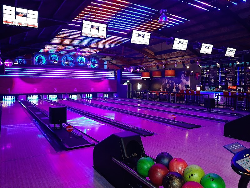 Bowlingbaan Pinz Bowling Meppel in Meppel - Interieur en faciliteiten