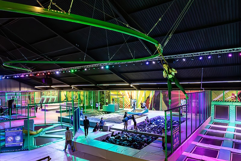 Bowlingbaan DOCK Fun & Event Center in Vlissingen - Interieur en faciliteiten