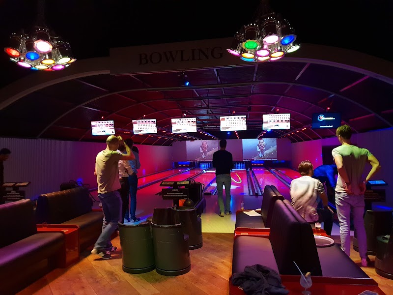 Silverstone Partycenter - Karten, Lasergamen & Bowling bowlingcentrum Zwanenburg - foto 3