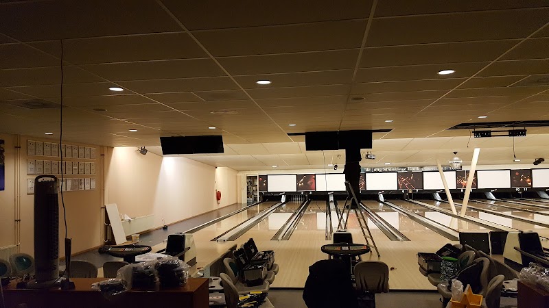 Bowlingbaan Bowlingcentrum Huizen🎳 in Huizen - Interieur en faciliteiten