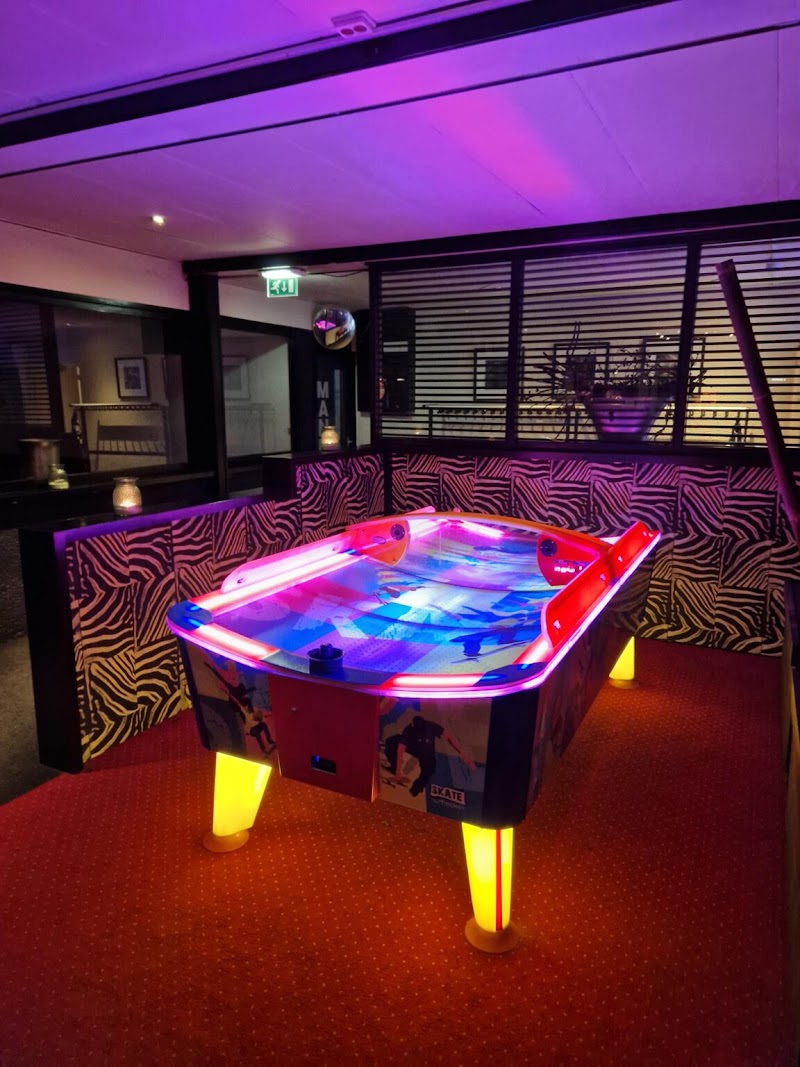 Bowlingbaan Partycentrum st. Frans in Wijchen - Interieur en faciliteiten