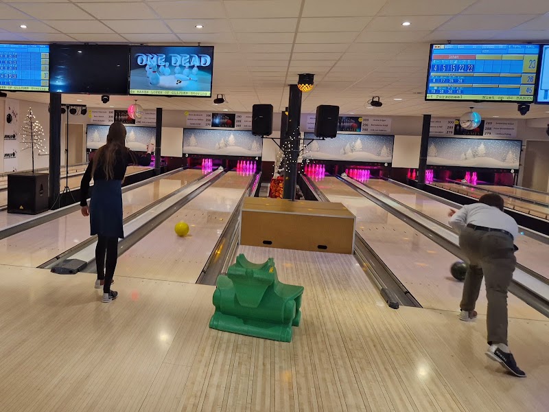 Bowlingbaan Bowling en Restaurant de Thoolse Brug in Tholen - Interieur en faciliteiten