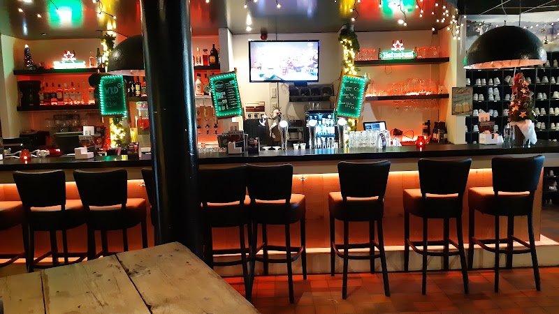 Bowlingbaan Star Bowling Woerden in Woerden - Interieur en faciliteiten