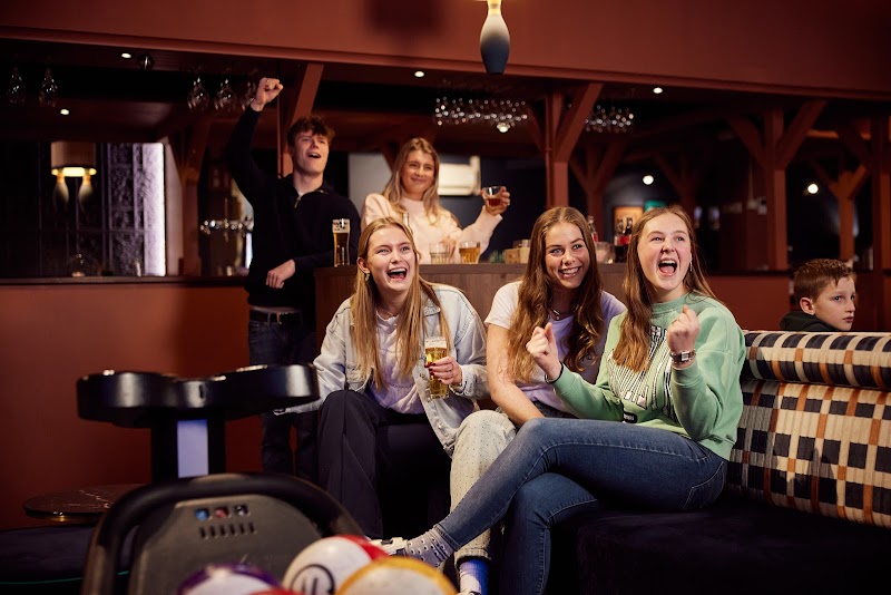 Bowlingbaan Bowling- & Partycentrum Drachten in Drachten - Interieur en faciliteiten