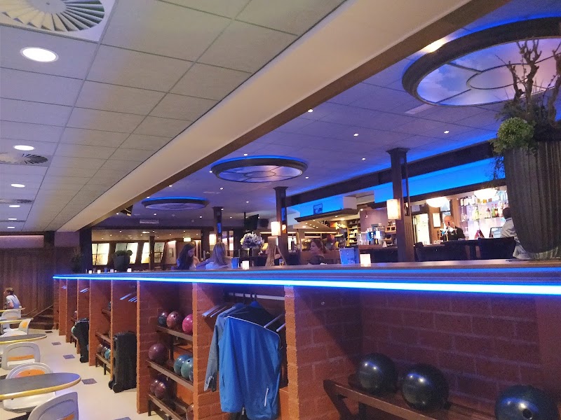 Bowling- en Partycentrum De Zedde bowlingcentrum Volendam - foto 2