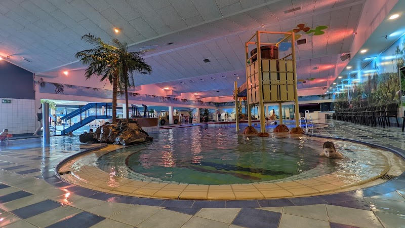 Bowlingbaan Restaurant Tropiqua in Veendam - Interieur en faciliteiten