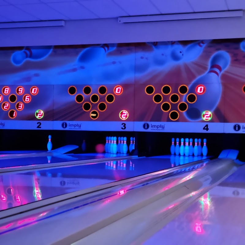 De Dikke Draai bowlingcentrum Surhuisterveen - foto 3