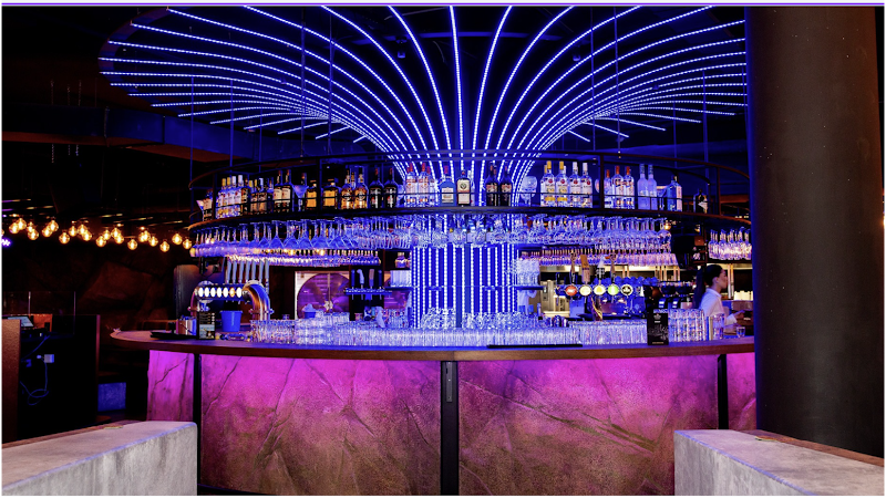 Bowlingbaan Almere Underground - Family Entertainment Center in Almere - Interieur en faciliteiten