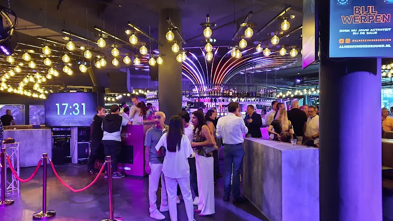 Almere Underground - Family Entertainment Center bowlingcentrum Almere - foto 3